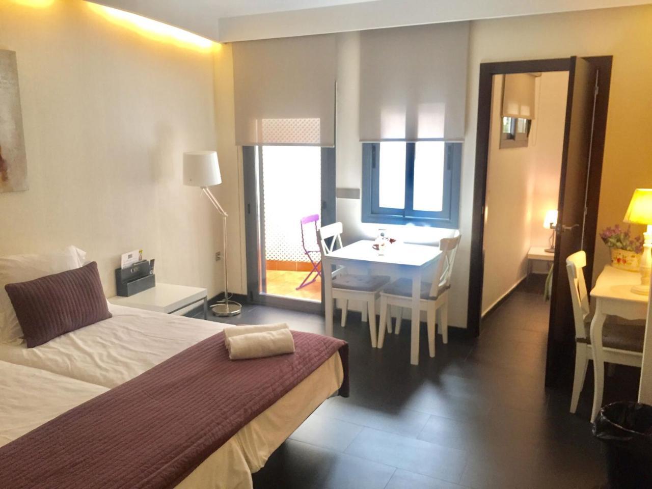 Hotel apartamentowy Fifteen Barcelona